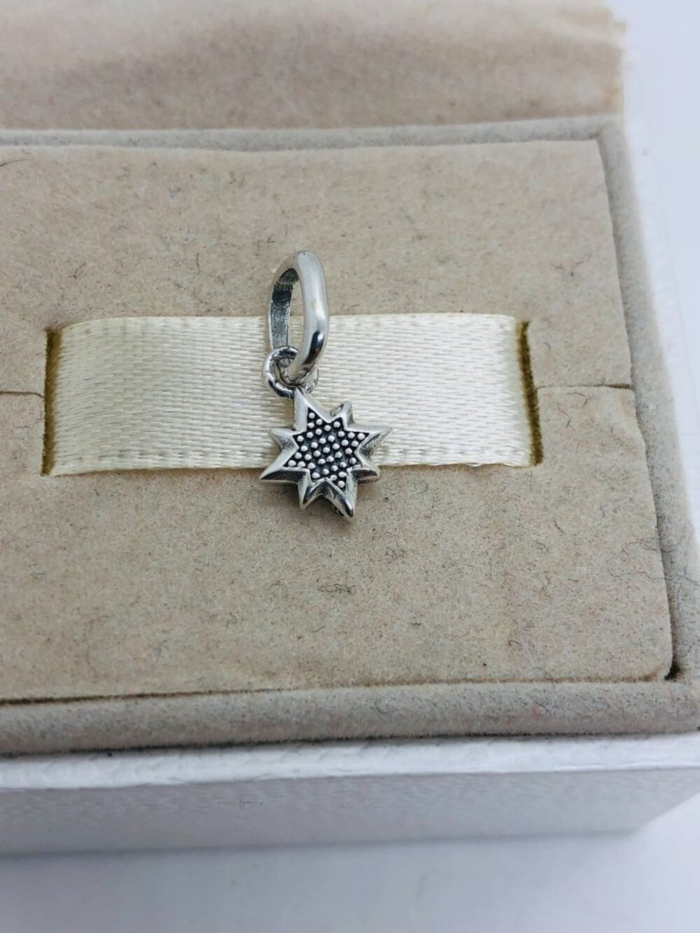 ✨🔥Pandora ME Star Mini Dangle Charm - Picture 4 of 5